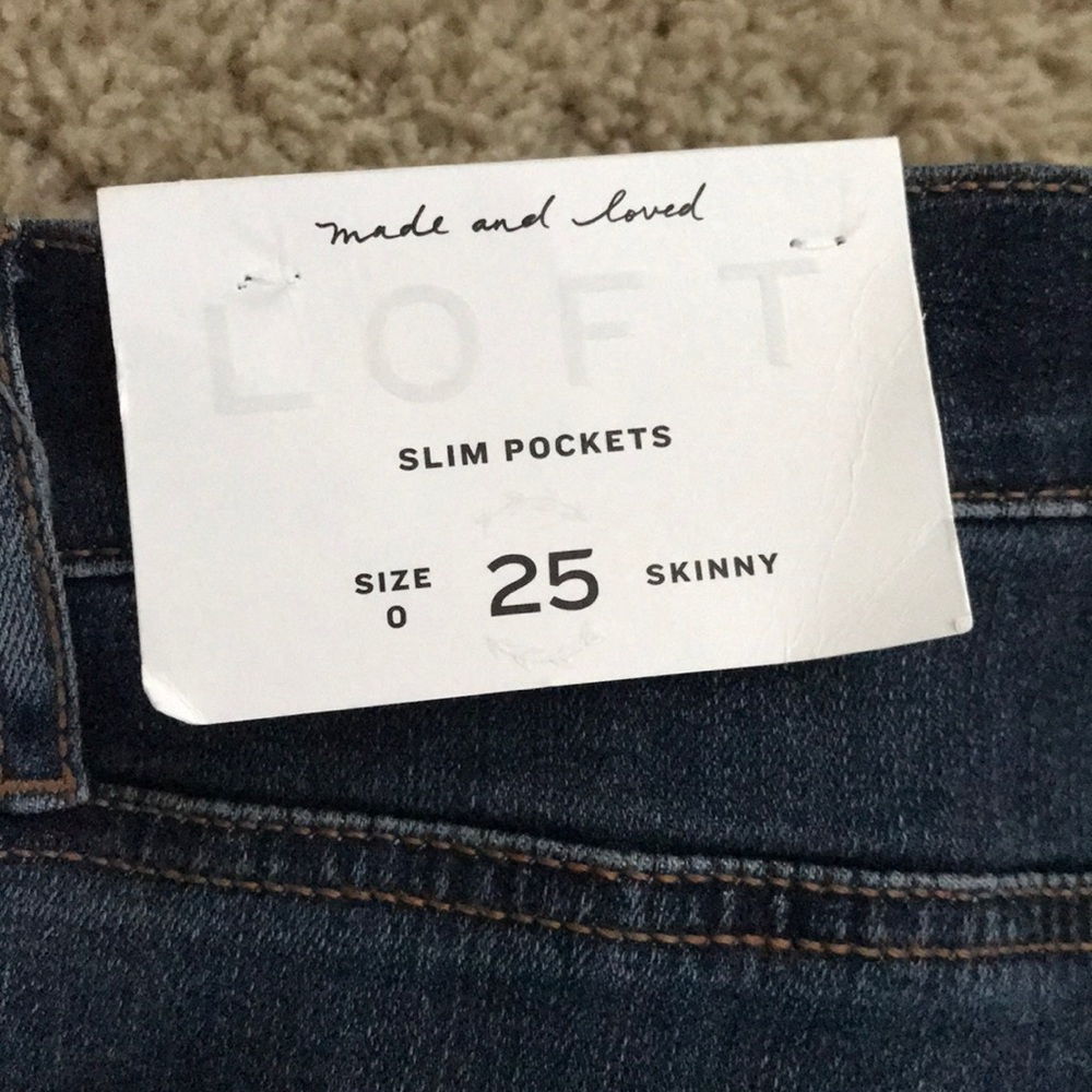Loft, size 0, slim pocket skinny jeans medium wash